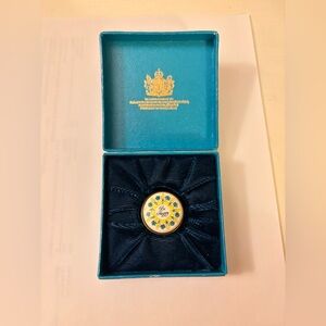 Be Happy Vintage Trinket/Pill Box